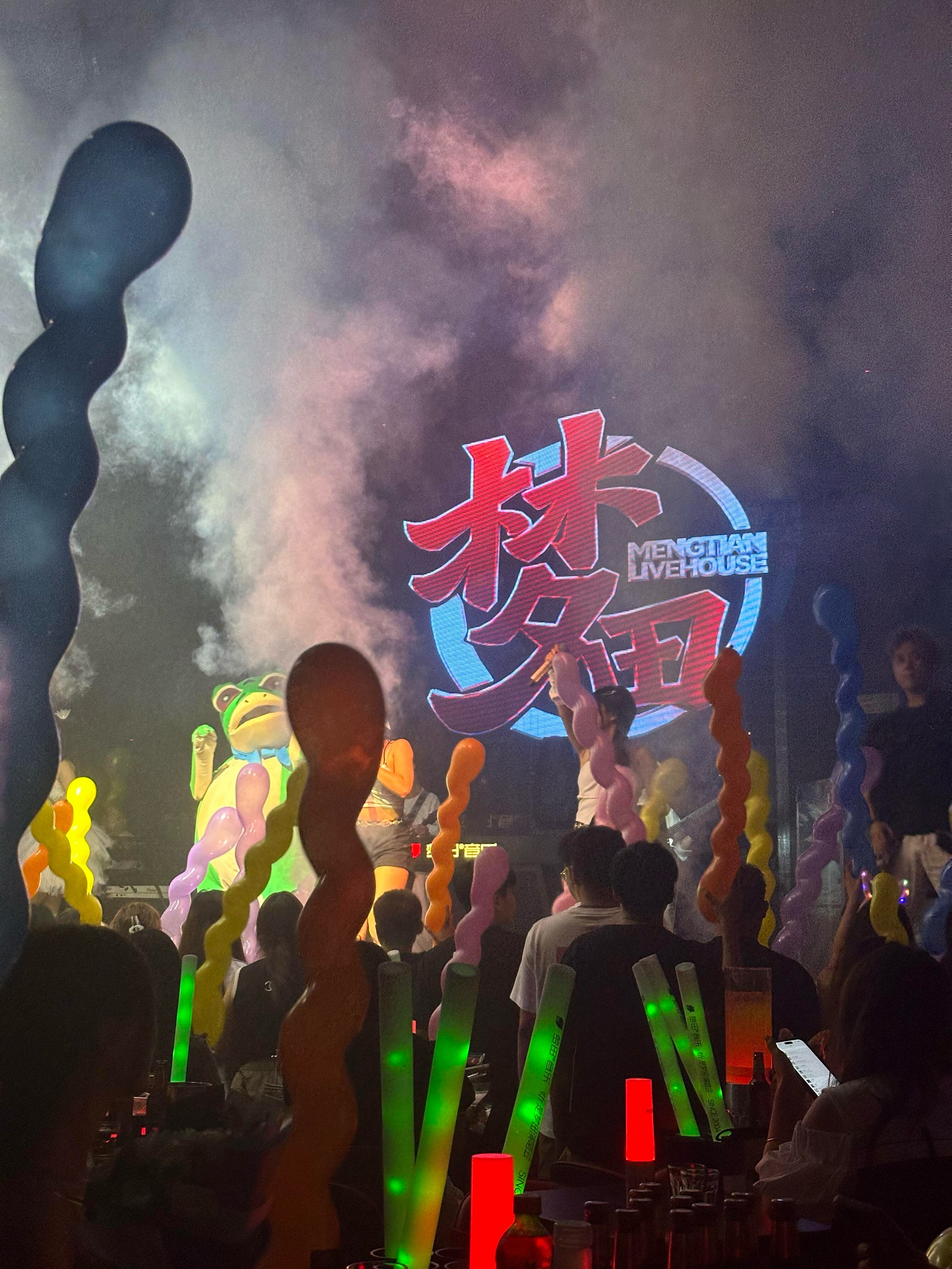 张家界商务ktv怎么玩才尽兴-桑植县小时场ktv预定
